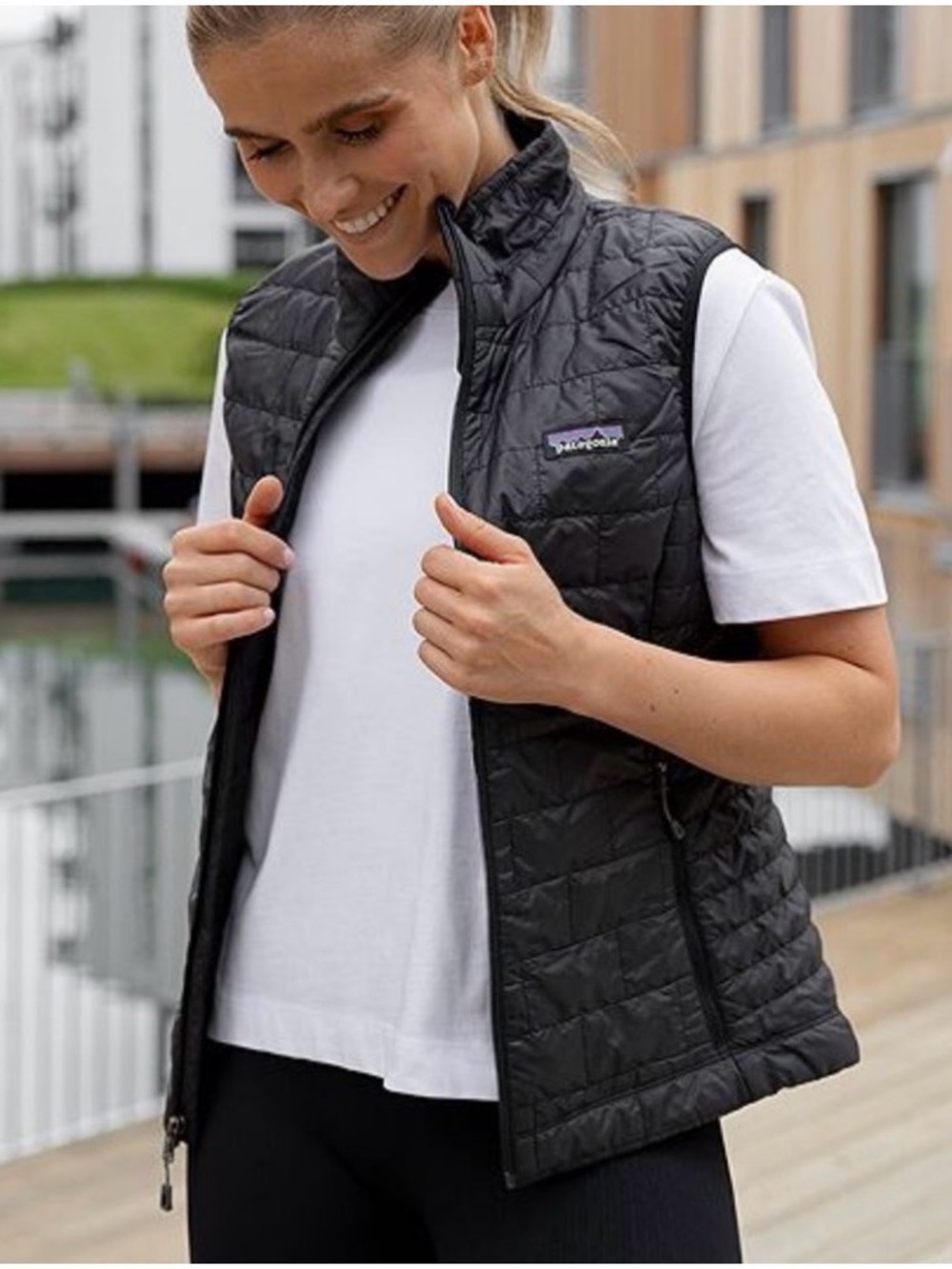 NWOT! Patagonia Nano-puff Black Lightweight Packable Down Vest M